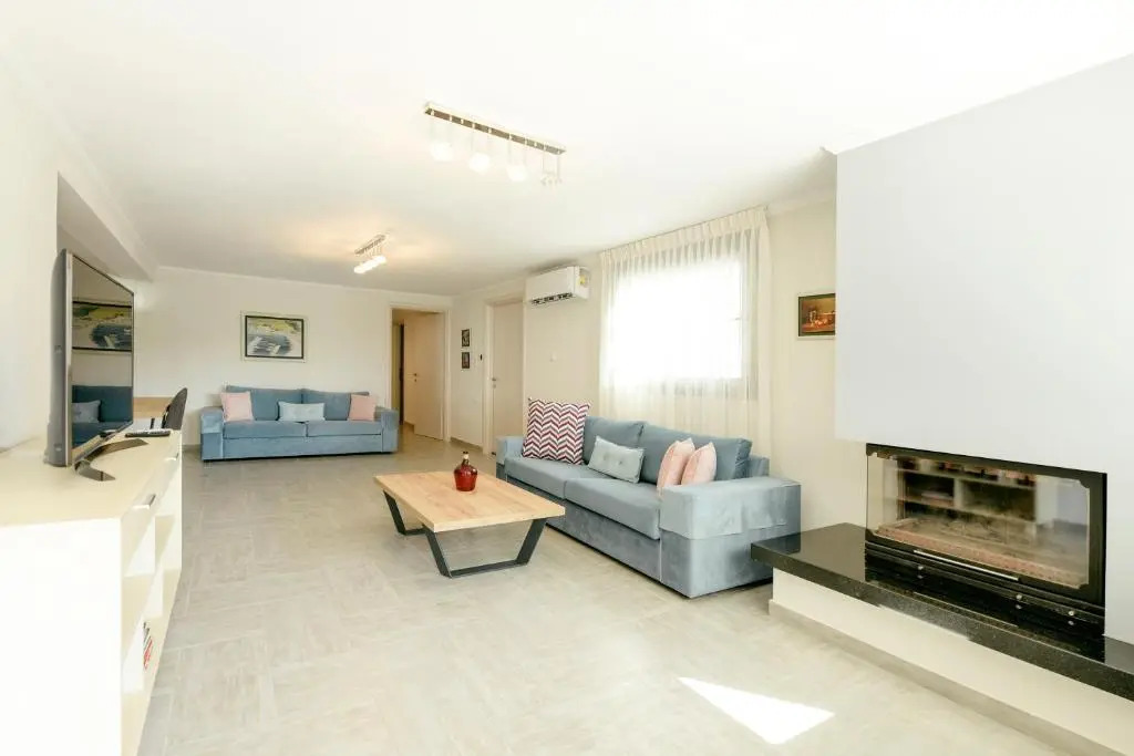 W2 Rooms