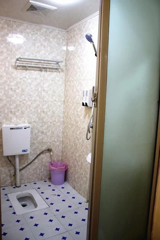 Hefong Youth Hostel