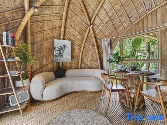 Noon V5 · Eco Bamboo Getaway in Seseh - Canggu- A Luxury Private Villa By Balinest Villas