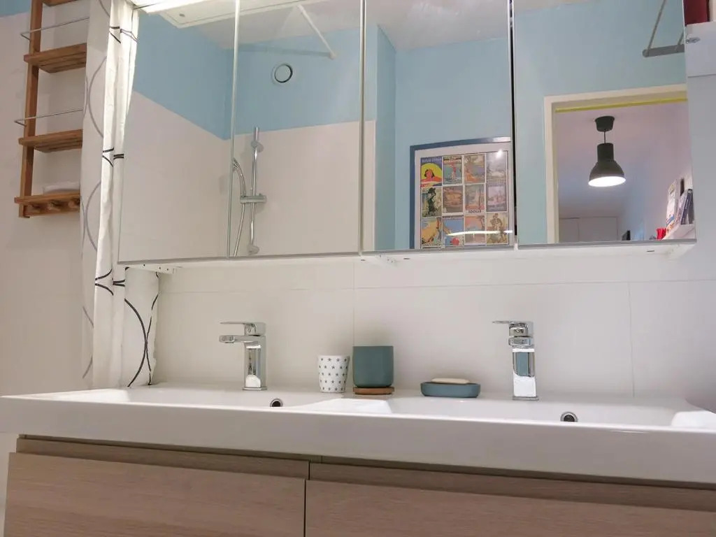 Apartment Family Lenoir CityCosy