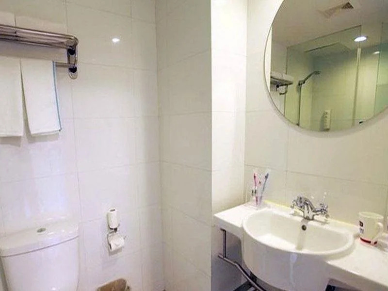 Homeinn Hotel (Shenyang City Government Avenue Xita North Market)