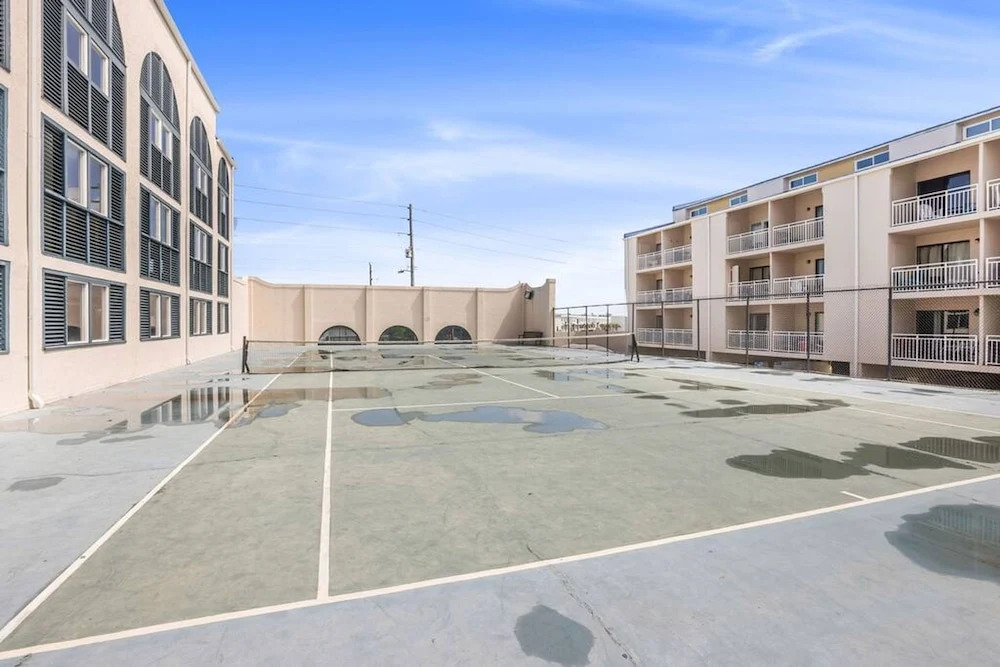 Sugar Beach153- 4 Pools Beachfront