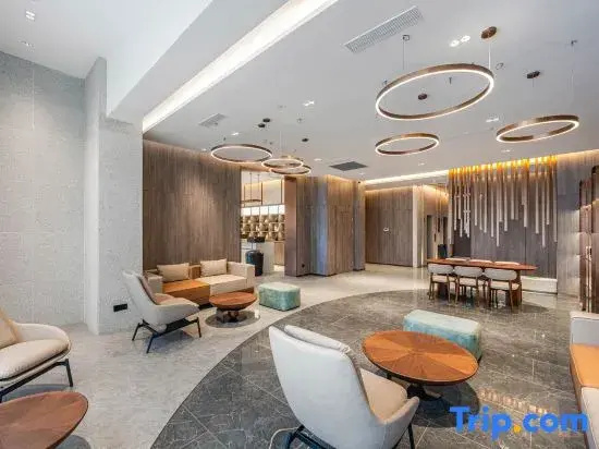 Bolly Wood Hotel（Xiongan Convention Center Baiyangdian High-speed Railway Station  ）