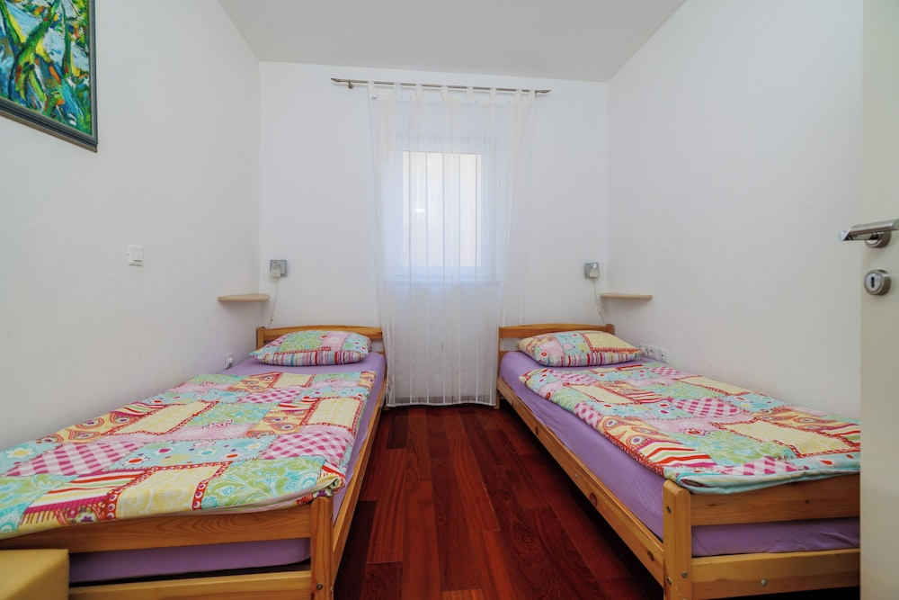 Apartment Villa Sara