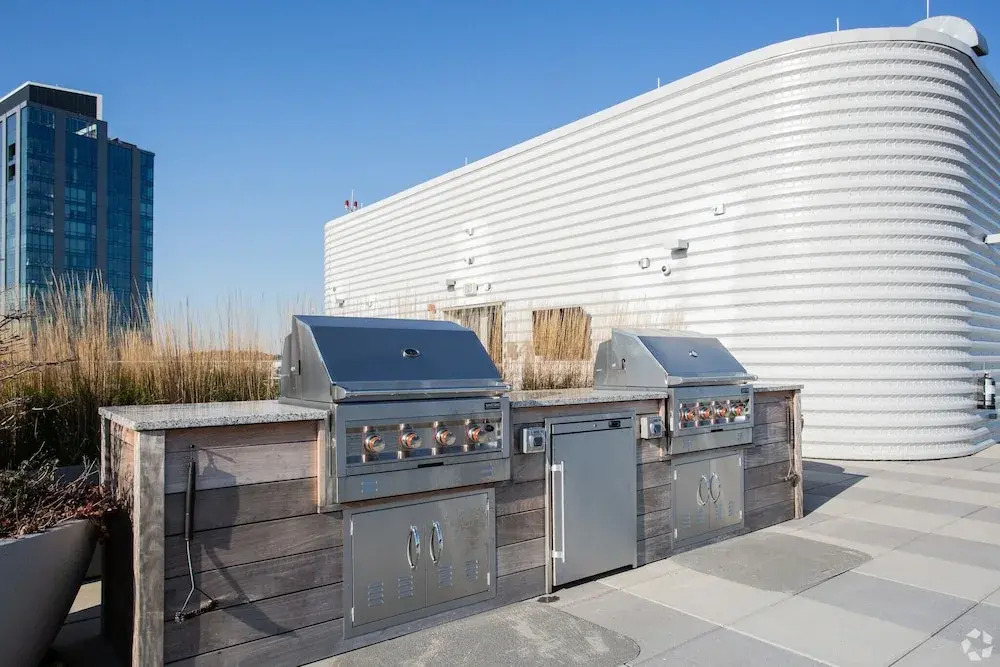 Luxurious 1bd/1ba Penthouse in Fenway - 1T