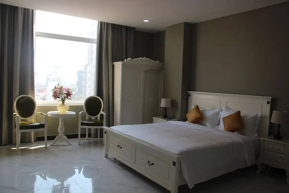 LH Residence
