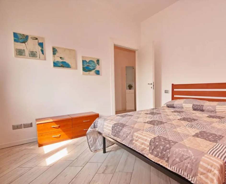 Minerva Holiday Home