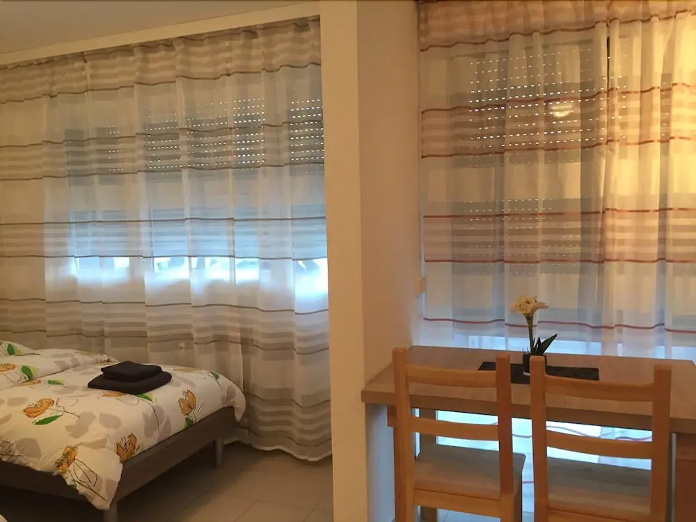 Studios near Gare SNCF - RM 84