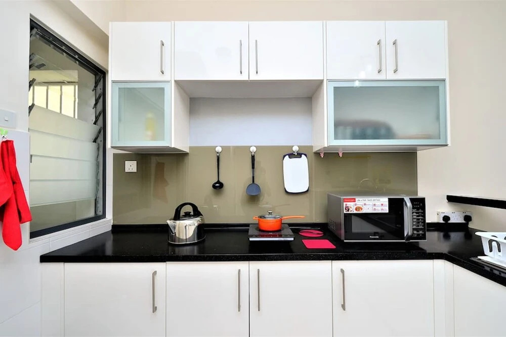 6-8 pax SetiaWalk 5min LRT Cozy Apartment Puchong