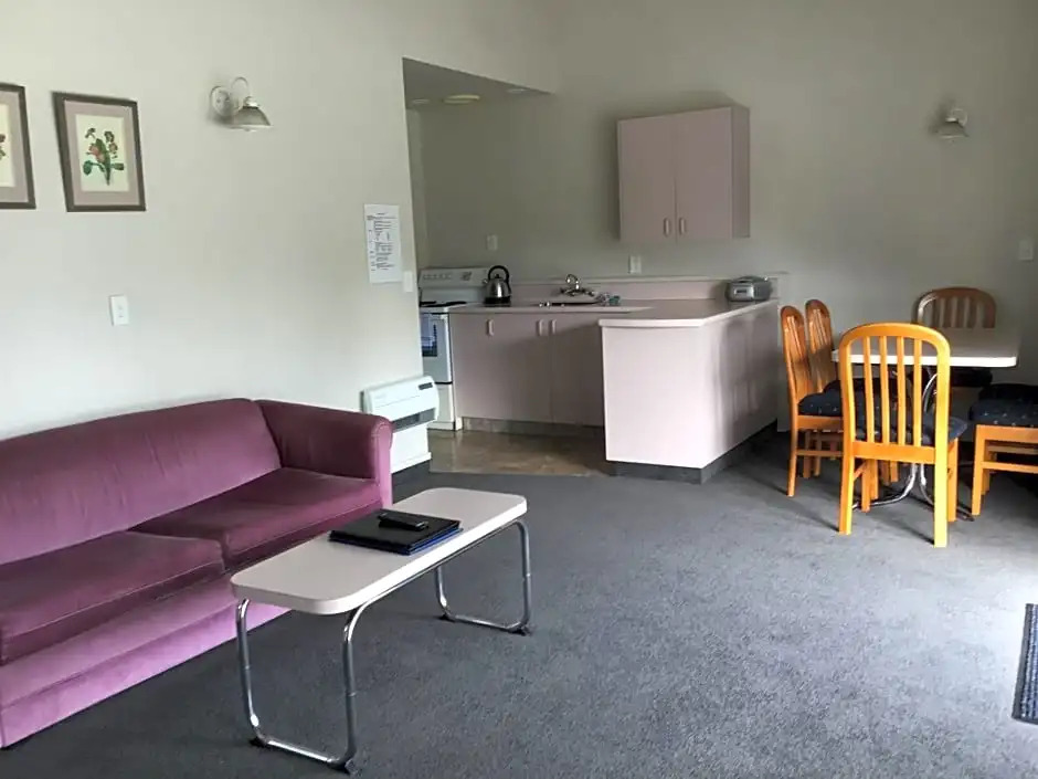 Charlies Motor Lodge