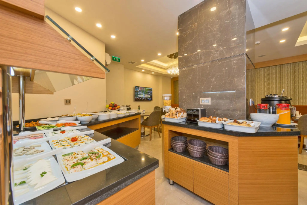 Bisetun Hotel