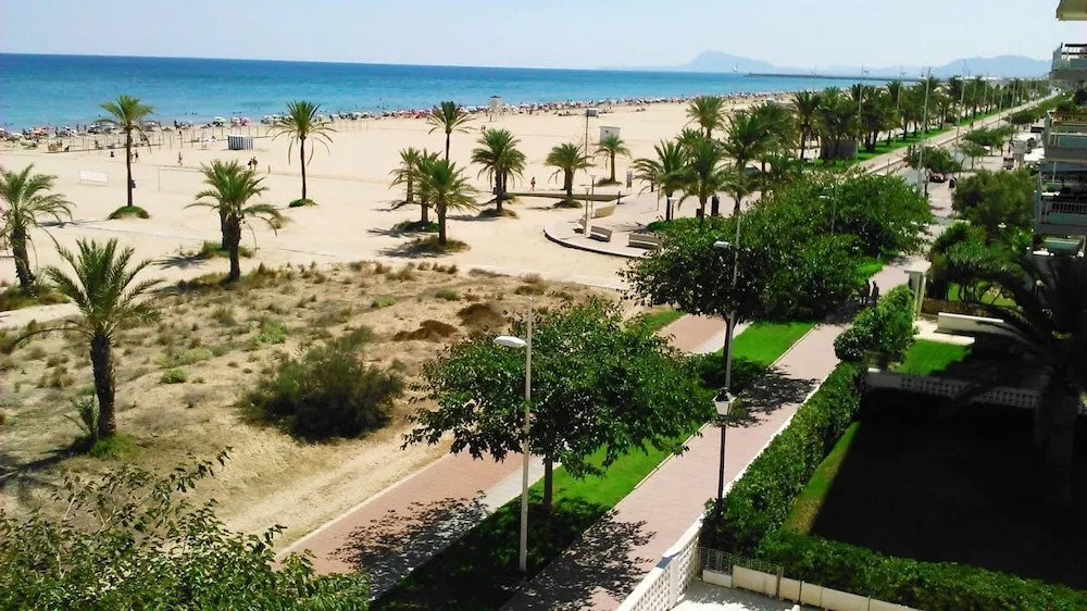 Apartment With 4 Bedrooms in Grau i Platja, With Wonderful sea View, P