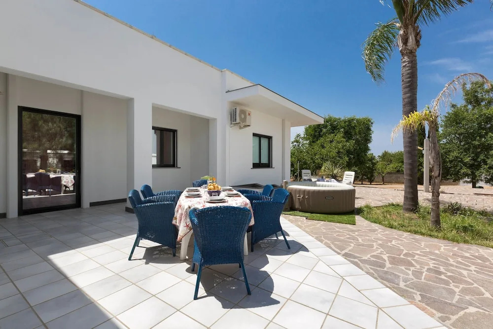 Villa Elena, Galatina
