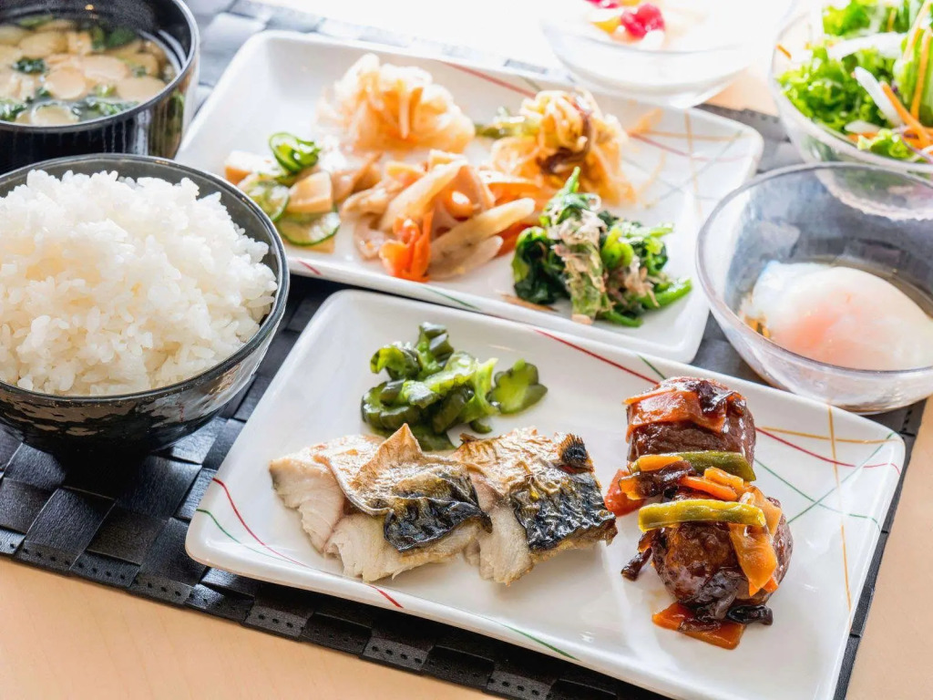 Super Hotel Otsu-Ekimae