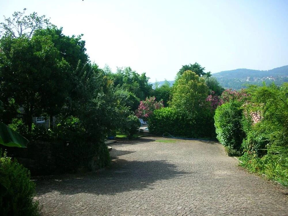 Villa with 4 Bedrooms in Pedraça, with Wonderful Mountain View, Private Pool, Enclosed Garden - 90 Km From the Beach