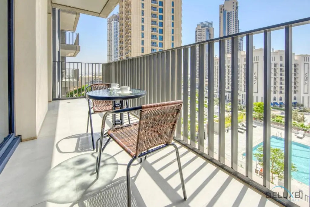 Surreal 2 BR Apartment at Creek Horizon Tower 1 by Deluxe Holiday Homes