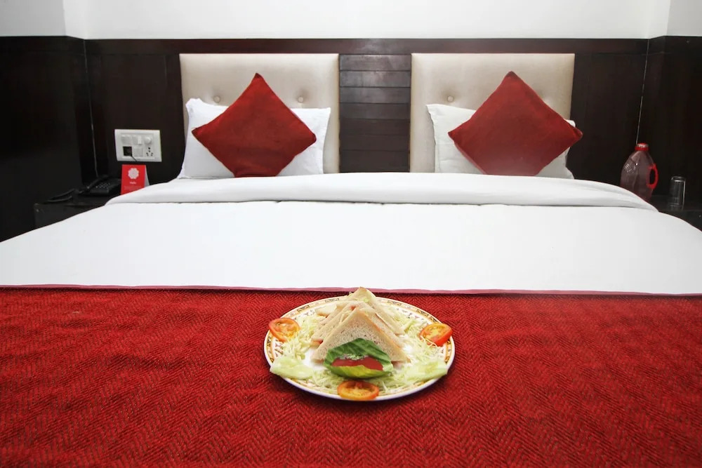 OYO 2659 Hotel Taj Prince