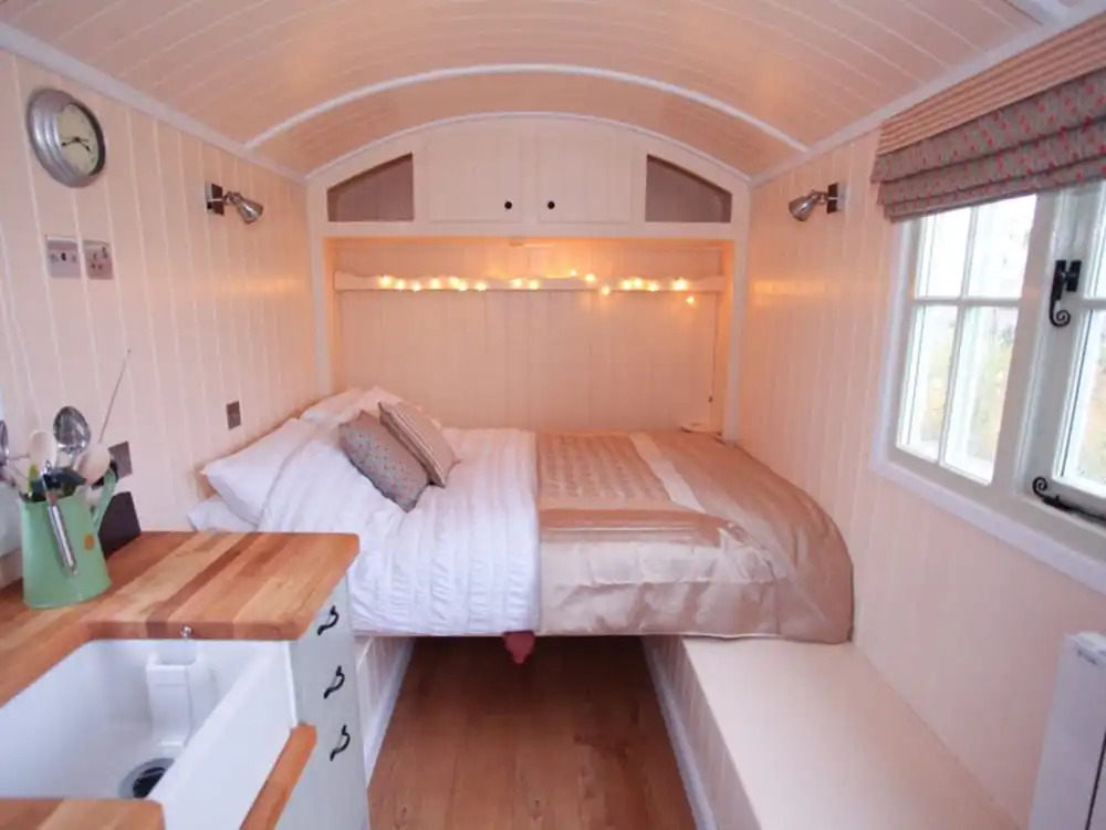 Abbey Farm Glamping & Cottage
