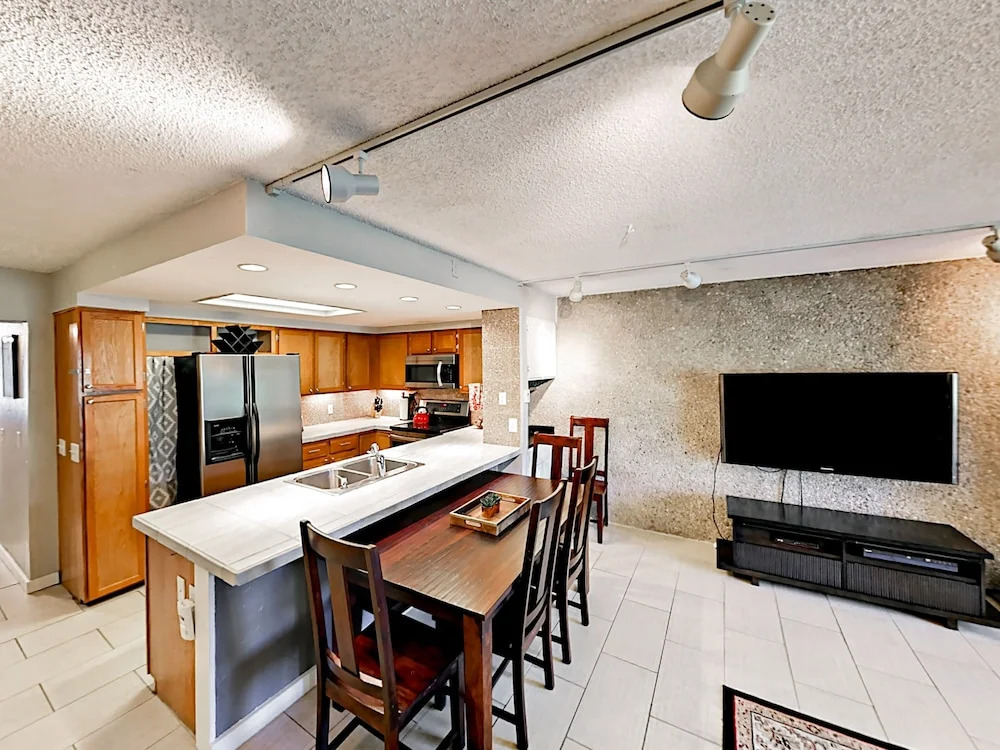 Claimjumper Duplex Unit 23 3 Bedrooms 4 Bathrooms Duplex