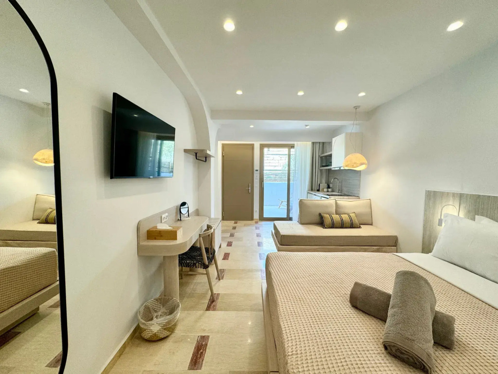 NŪSA suites & villas