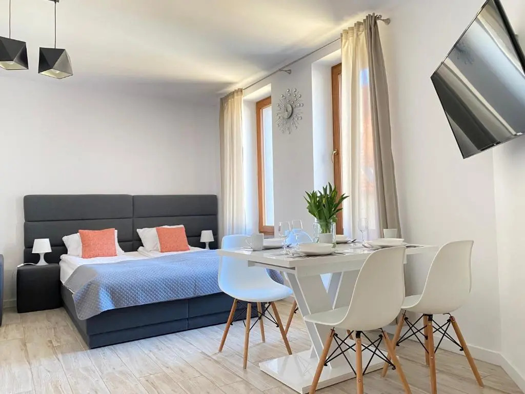 Apartamenty Bałtyckie - Grand Baltic - WIFI, Klimatyzacja, Sala Zabaw, Taras wypoczynkowy, centrum Ustki