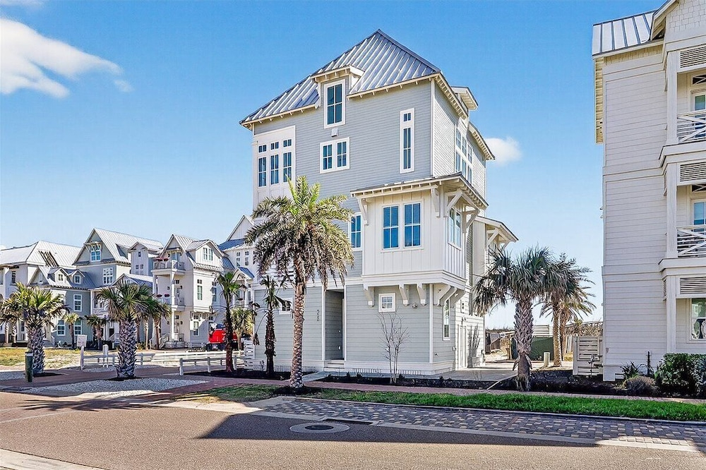 Hub House 332 COA