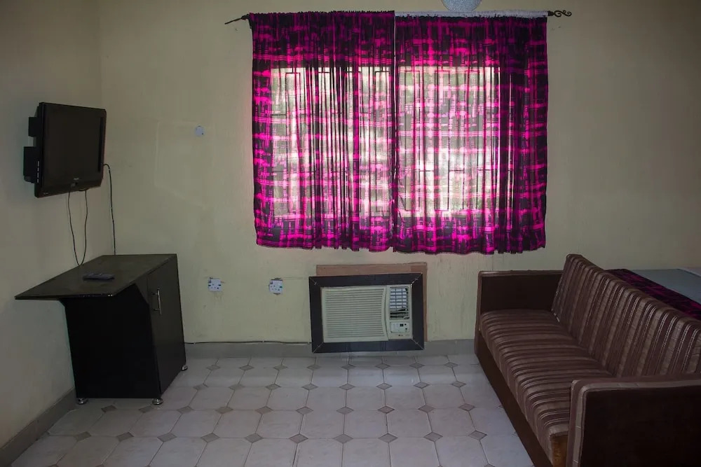 Airport Budget Hotel