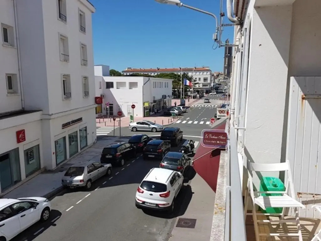 Appartement Royan, 3 Pièces, 5 Personnes - Fr-1-71-51