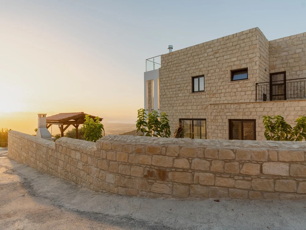 3-bdr Villa With Stunning Infinity Pool