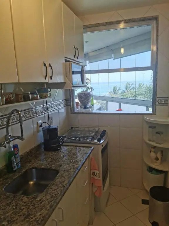 Apartamento frente mar, Posto 5 - Barra da Tijuca
