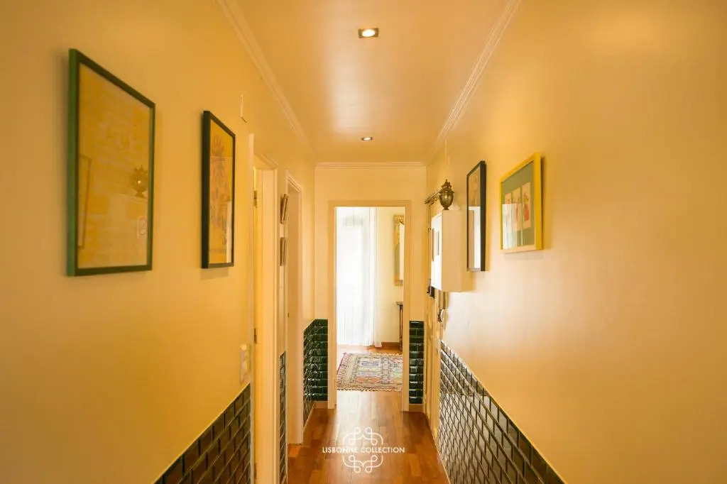 Top floor Amazing View Apartment 63 by Lisbonne Collection