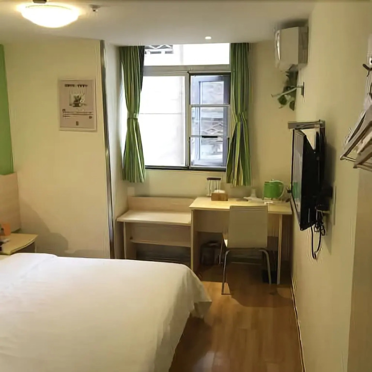 7 Days Inn