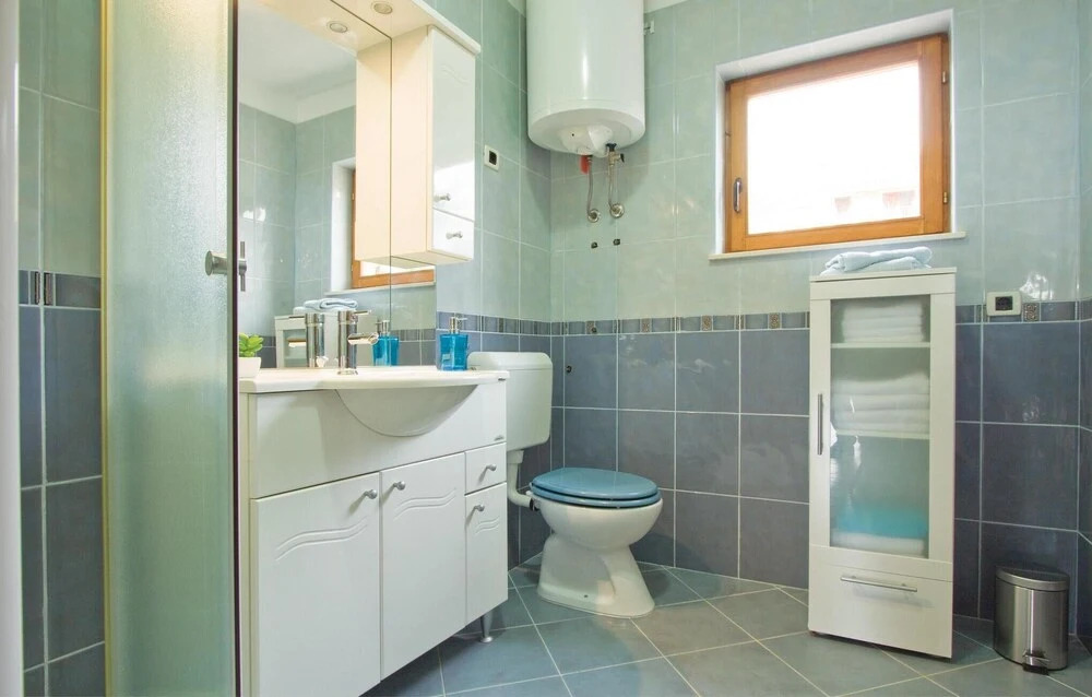 Pet Friendly Home In Veprinac