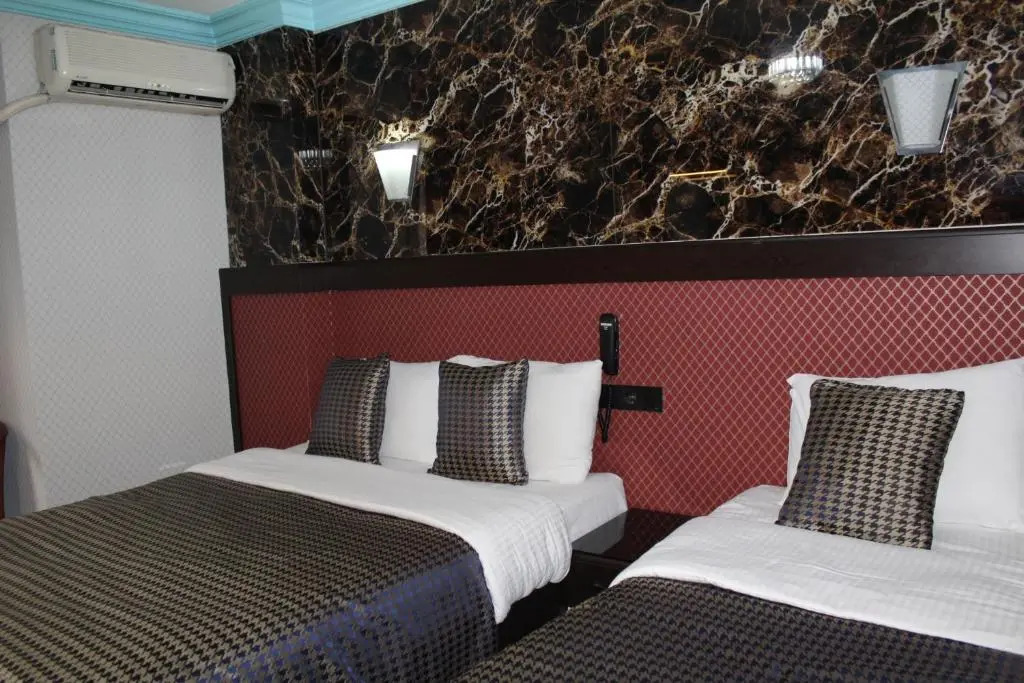 Hotel Falcon