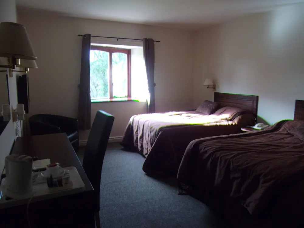 Ravensdene Lodge