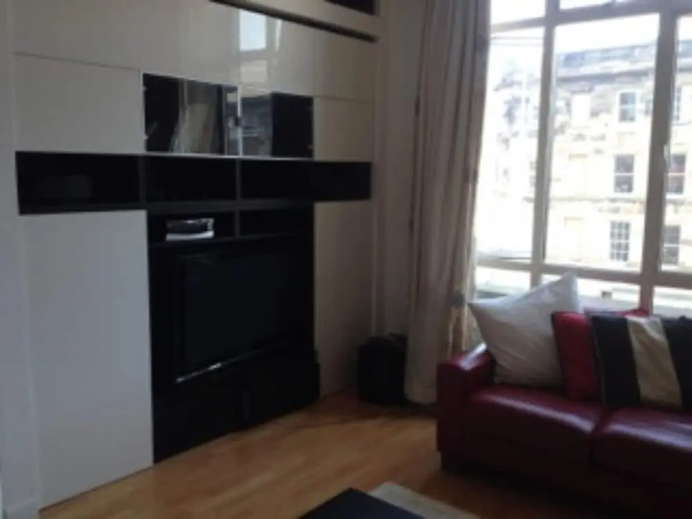 Two Bedroom Flat in Edinburgh