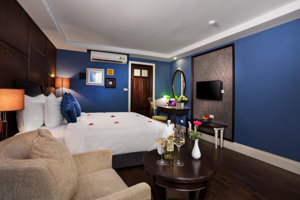 OGallery Premier Hotel & Spa
