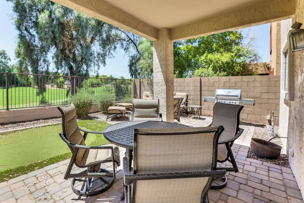 7 Mi to Dtwn: Golf Getaway w/ Fire Pit in Phoenix