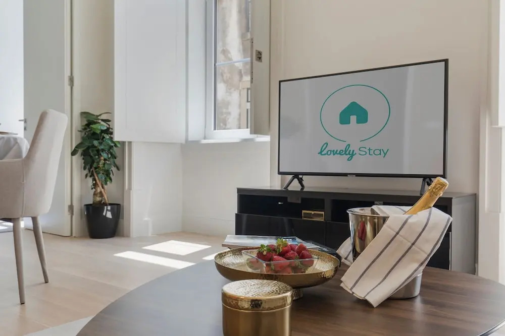 Ando Living - Santa Justa 79 House