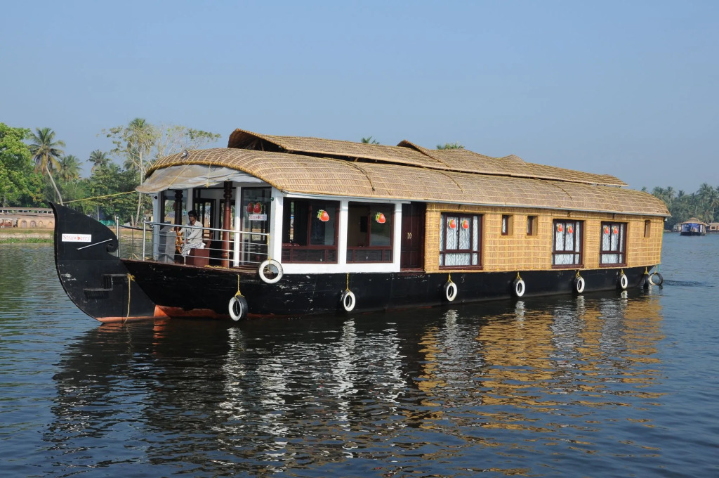 Cosy Premium Houseboats
