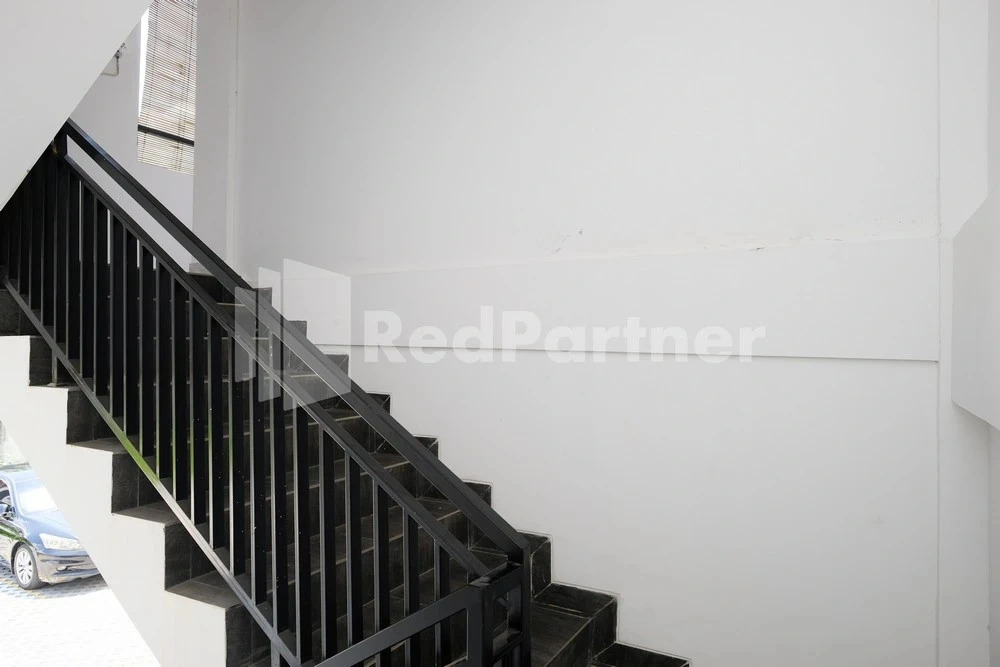 Tentram Guesthouse near Amikom Mitra RedDoorz