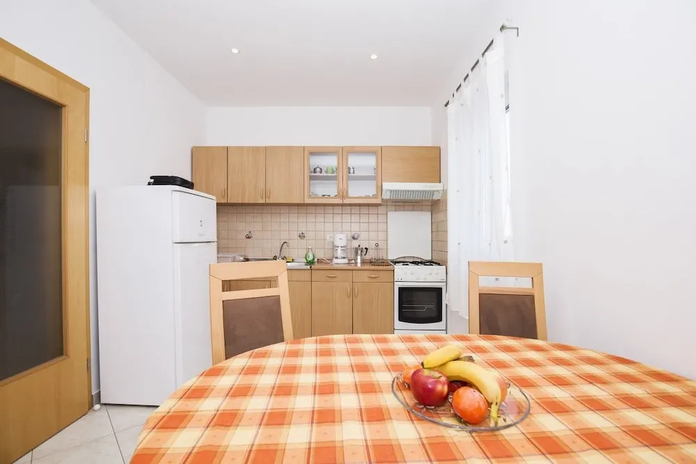 Apartments Alen / Two Bedroom A5