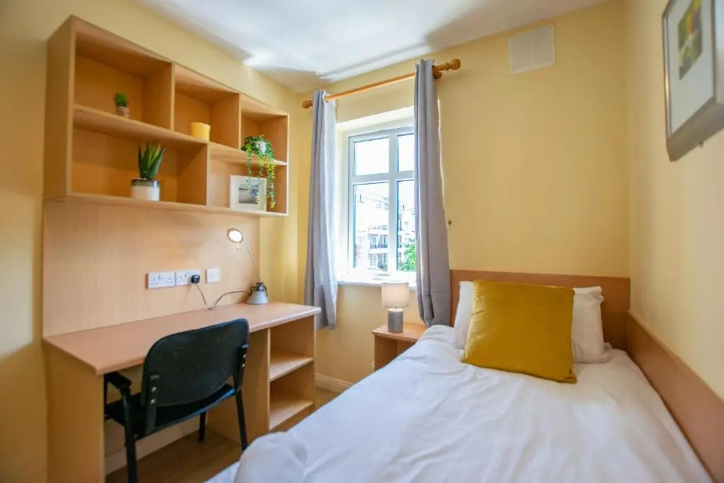 The Townhouse at Gort Na Coiribe By Shortstays