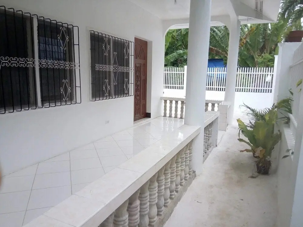 Luna Oslob Extension House