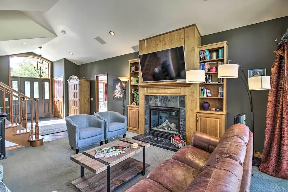 Large Home w/ Patio & Yard, 2 Mi to Downtown