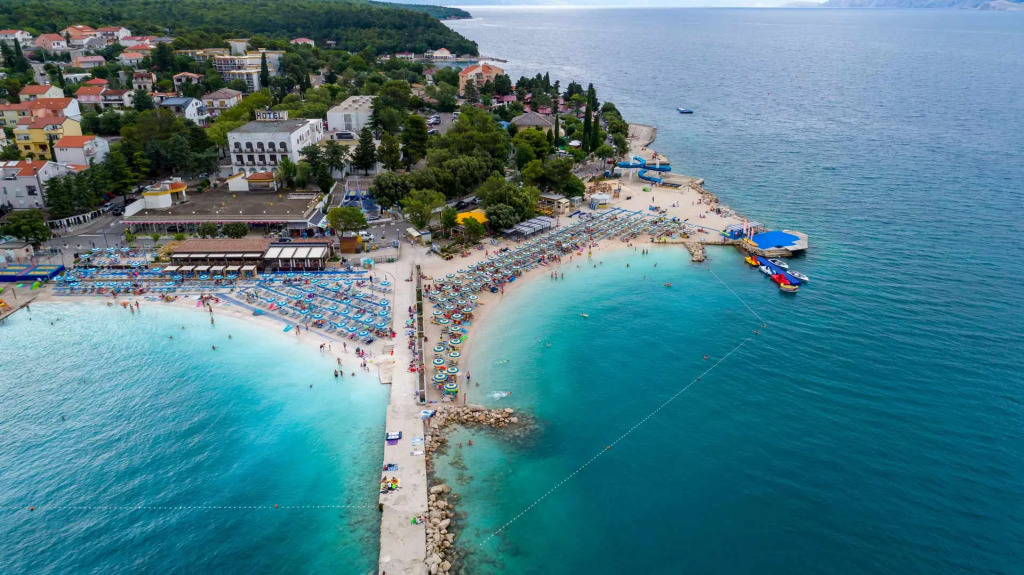 Paviljoni Slaven