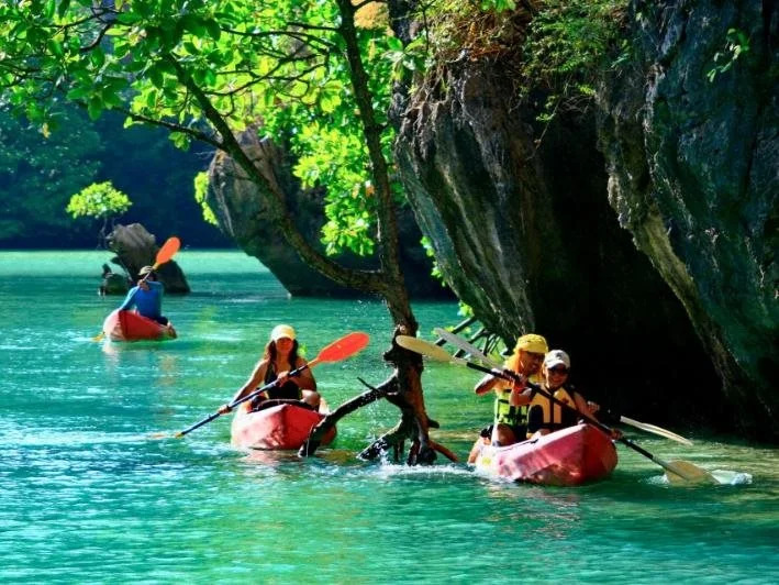 Akanak Resort