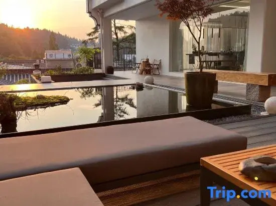 Xiao Zhang's Cultural and Artistic Homestay