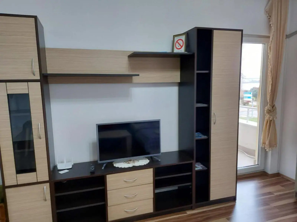 Adam s Apartment 3