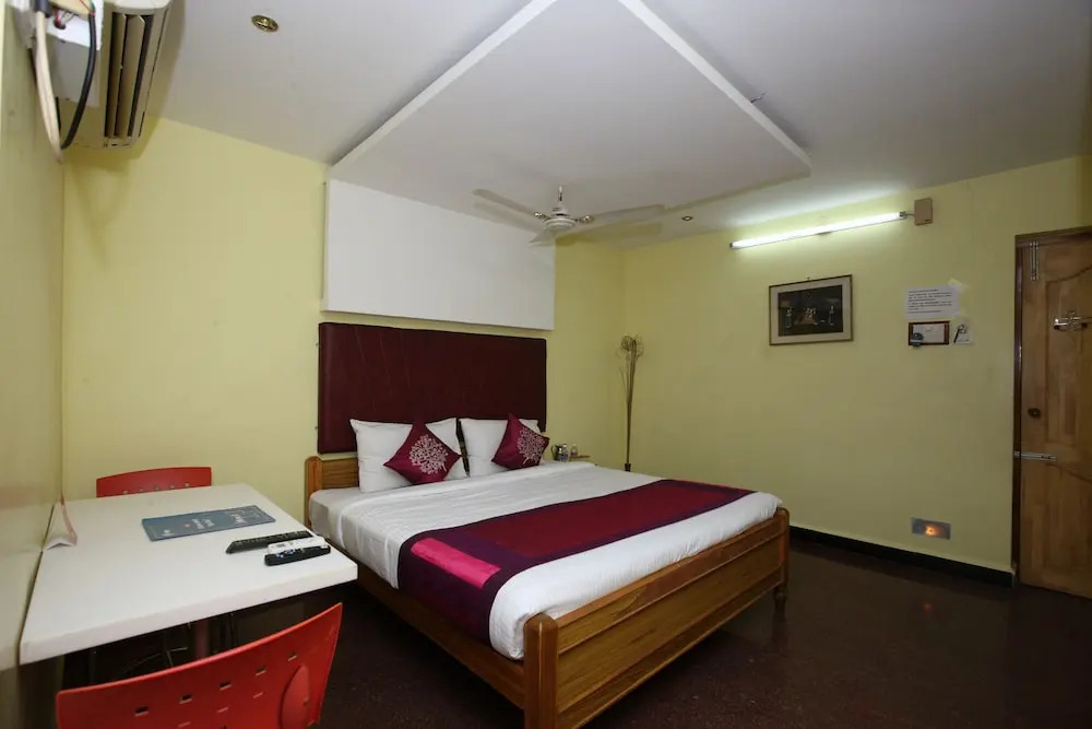 OYO 8973 Sai Ramesh Apartments